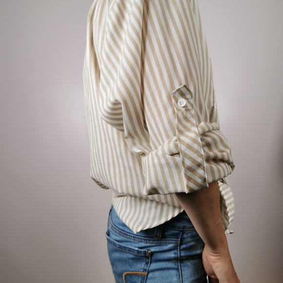 Vintage minimalist Large button up blouse shirt - Picture 6 of 9